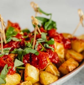 Patatas Bravas med hjemmelavet pesto