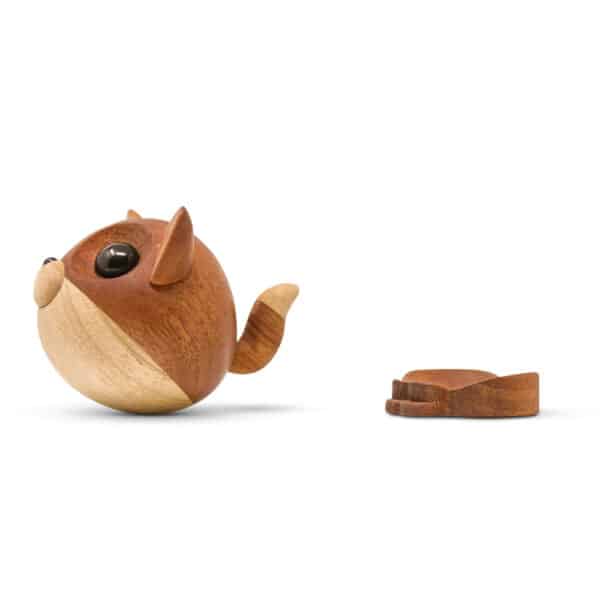 FableWood Mikkel – Håndlavet Træfigur | Dansk Design