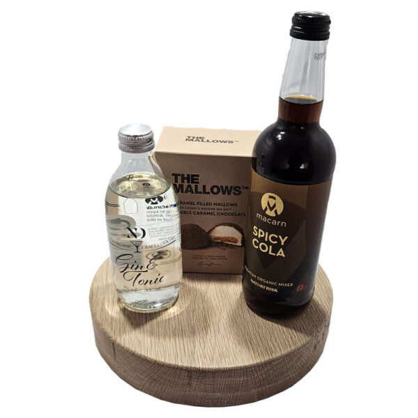 Gin, Cola & Mallows – Dansk gavekurv med cocktail og sødt