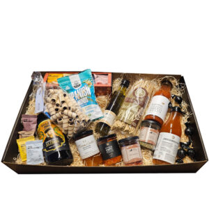 Gavekurv, Luksus på maksimal julehygge Luksus julegavekurv med øl, pasta og delikatesser